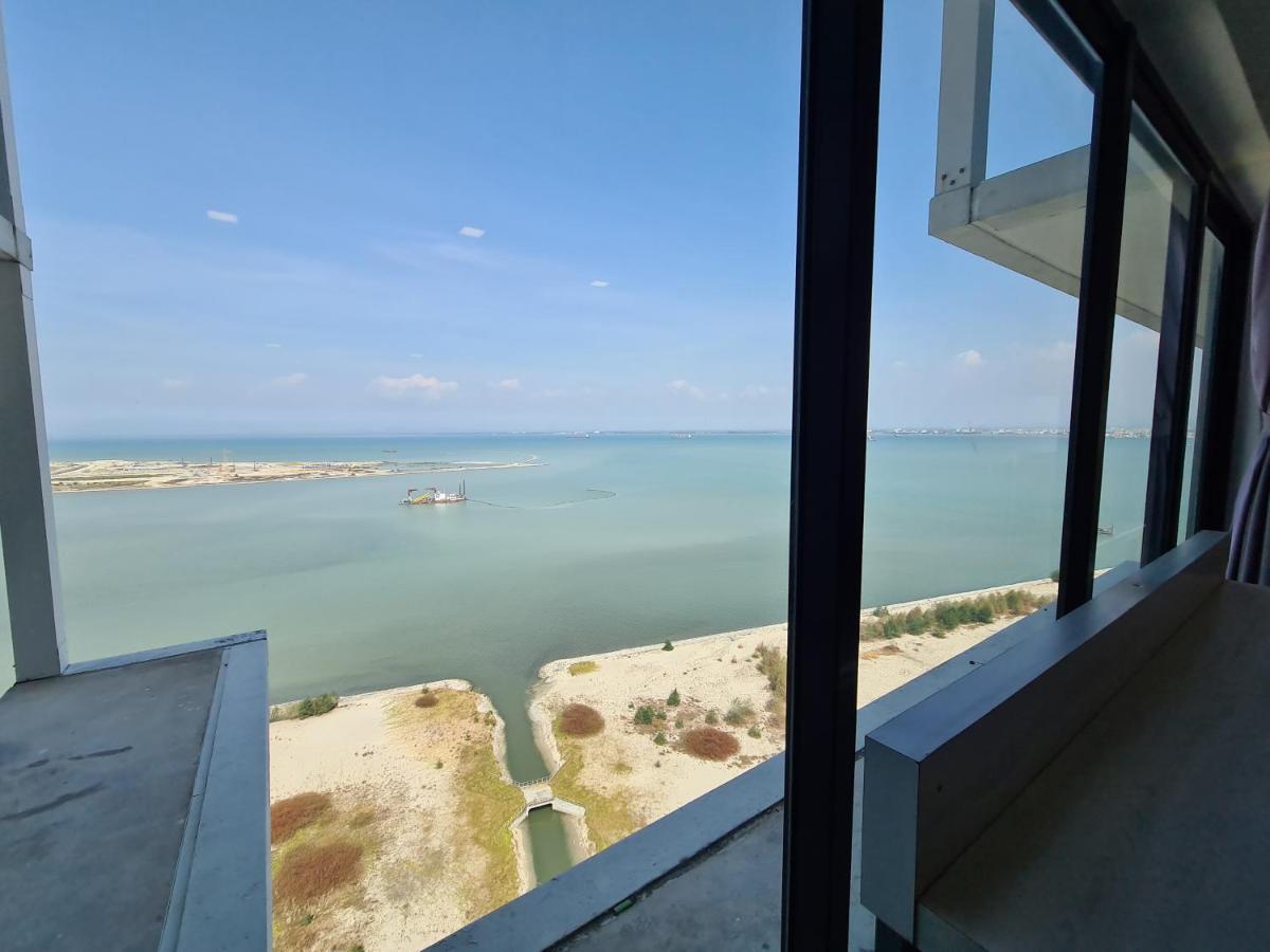 Apartment Sunrise Gurney Premium - Gurney Drive *